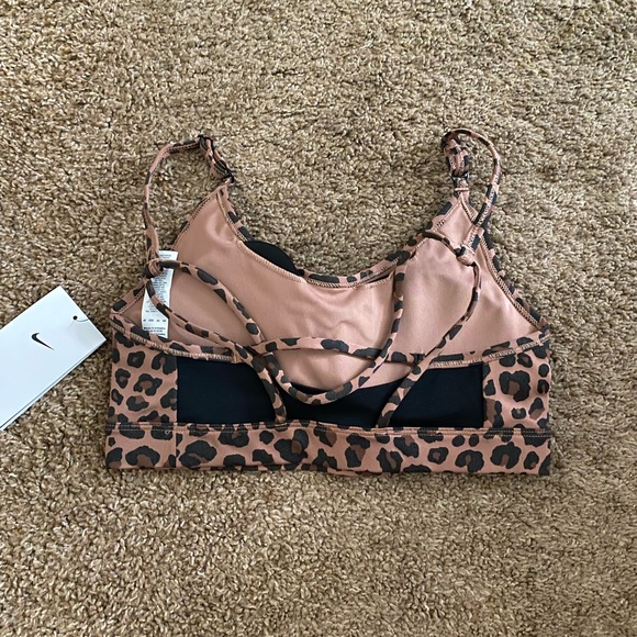 Nike | NWT Indy Leopard Bra - Picture 6 of 6
